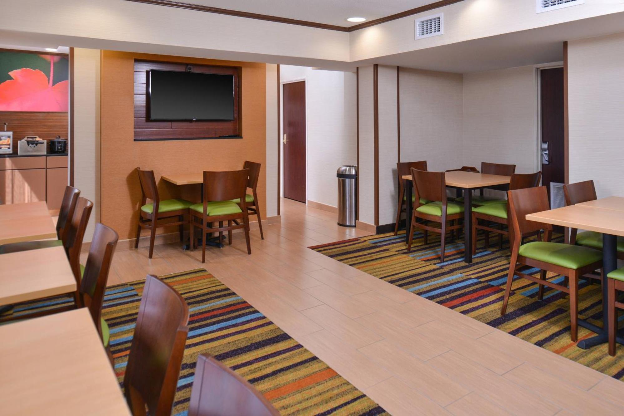 Fairfield Inn & Suites By Marriott Хелена Екстериор снимка