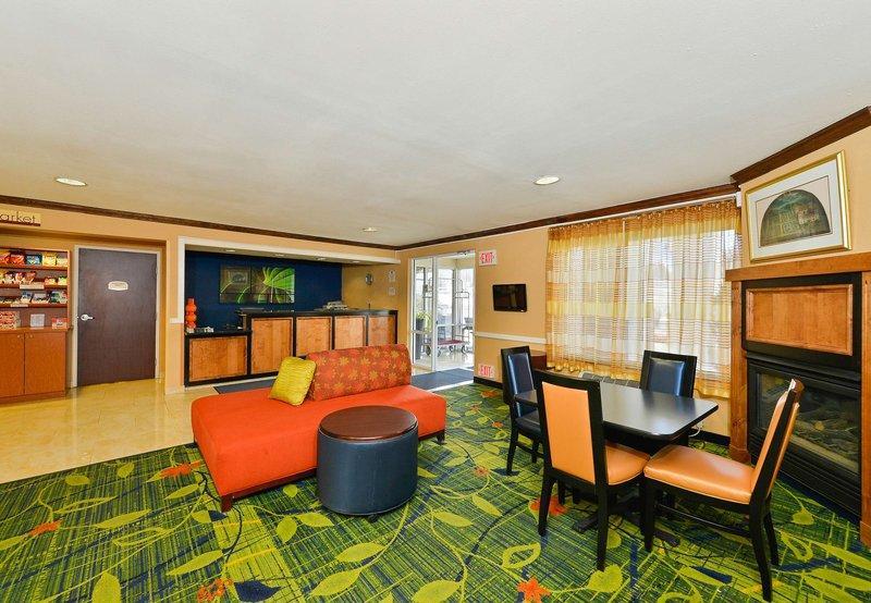 Fairfield Inn & Suites By Marriott Хелена Екстериор снимка